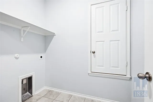 $2,200 | 8005 Crystalbrook West, Austin, TX 78724