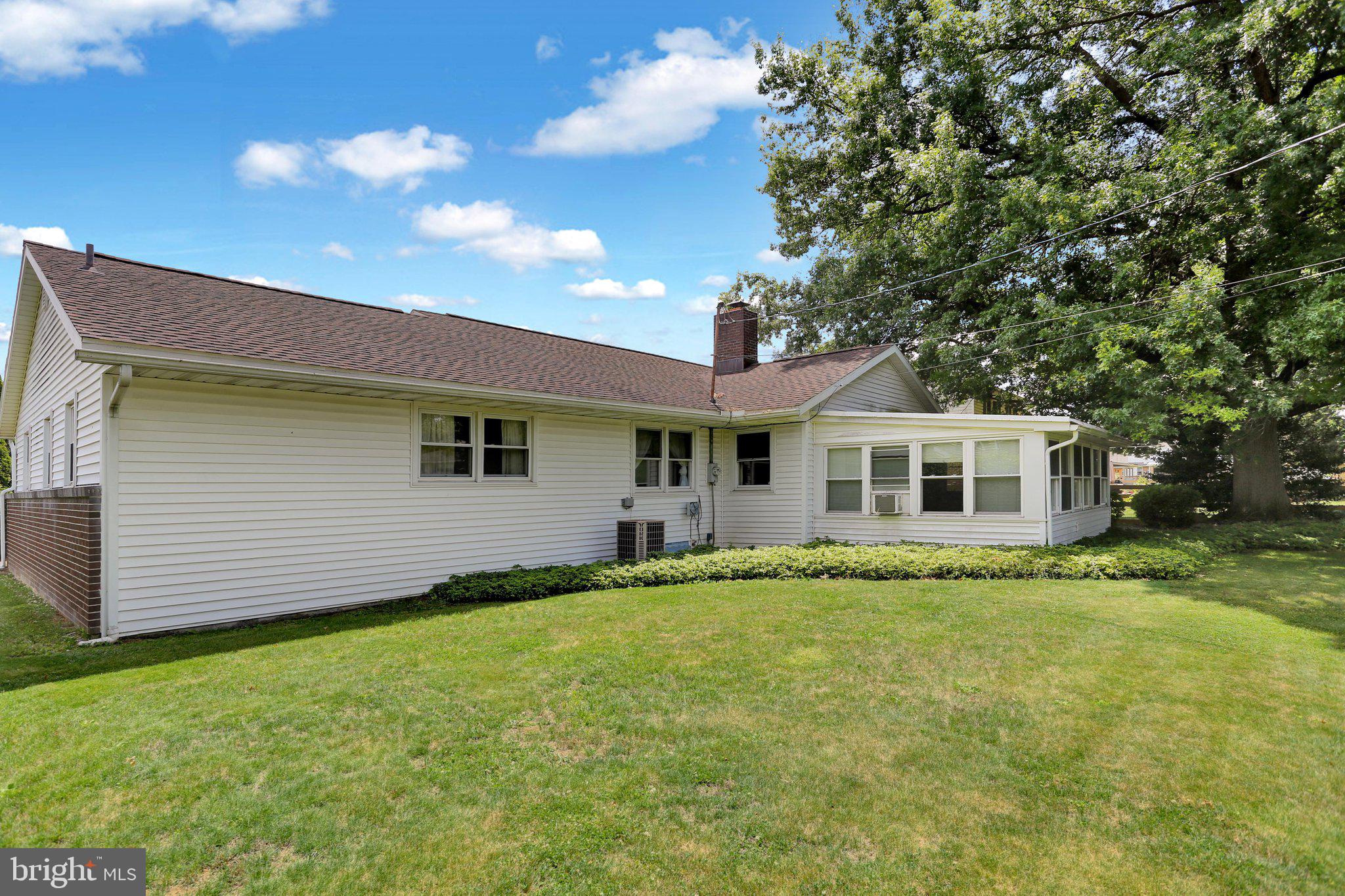1624 Concord Road Reading, PA 19610 - Photo 9 of 35 E26A8886