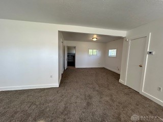925 West Social Row Road Dayton, OH 45458 - Photo 5 of 16