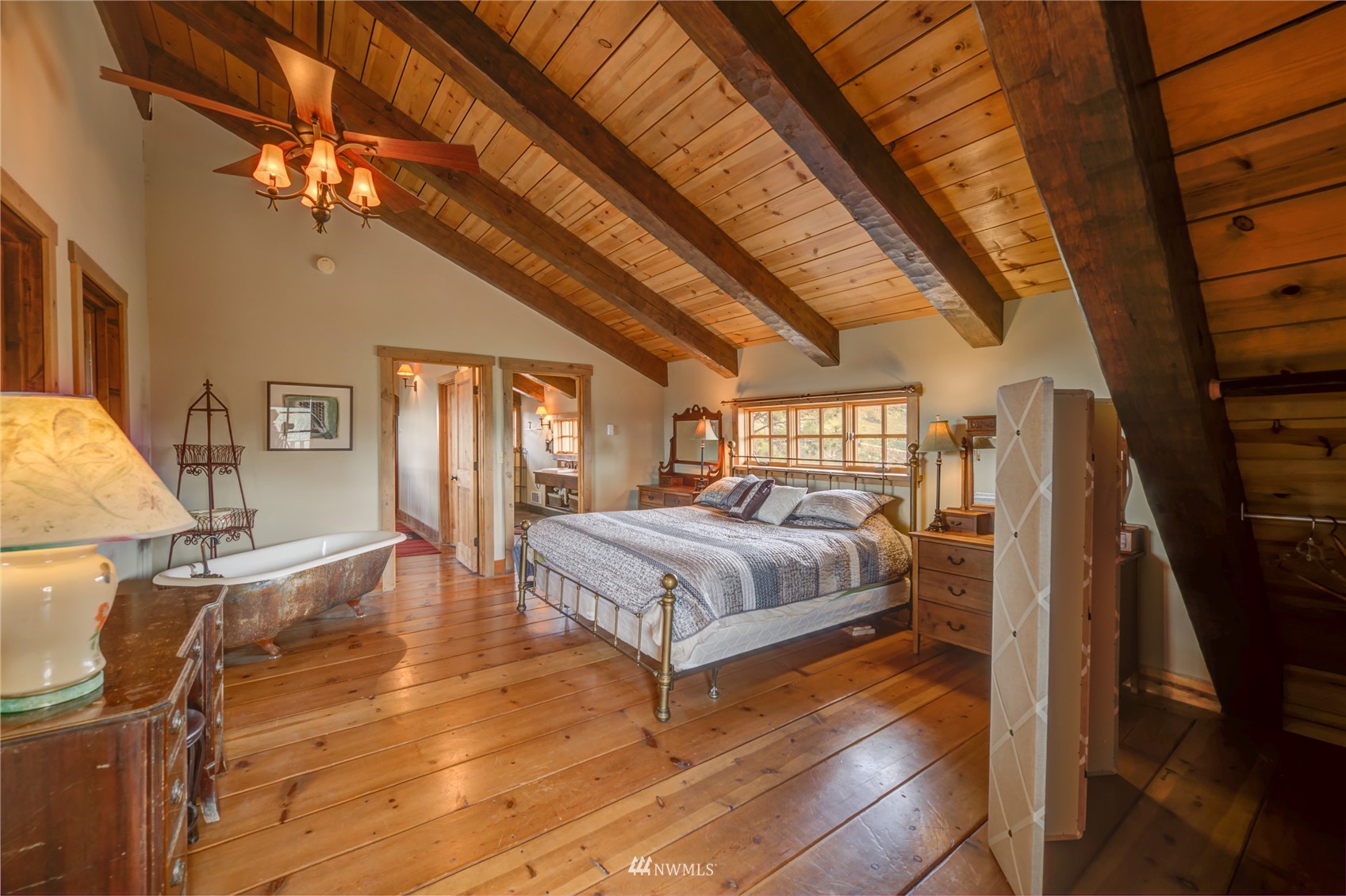 34 Palomino Road Winthrop, WA 98862 - Photo 14 of 40 Gallery Image 14