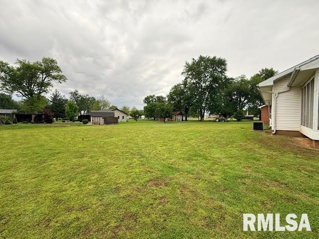 375 South Elm Street Hull, IL 62343 - Photo 16 of 18