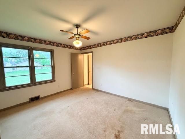 375 South Elm Street Hull, IL 62343 - Photo 8 of 18