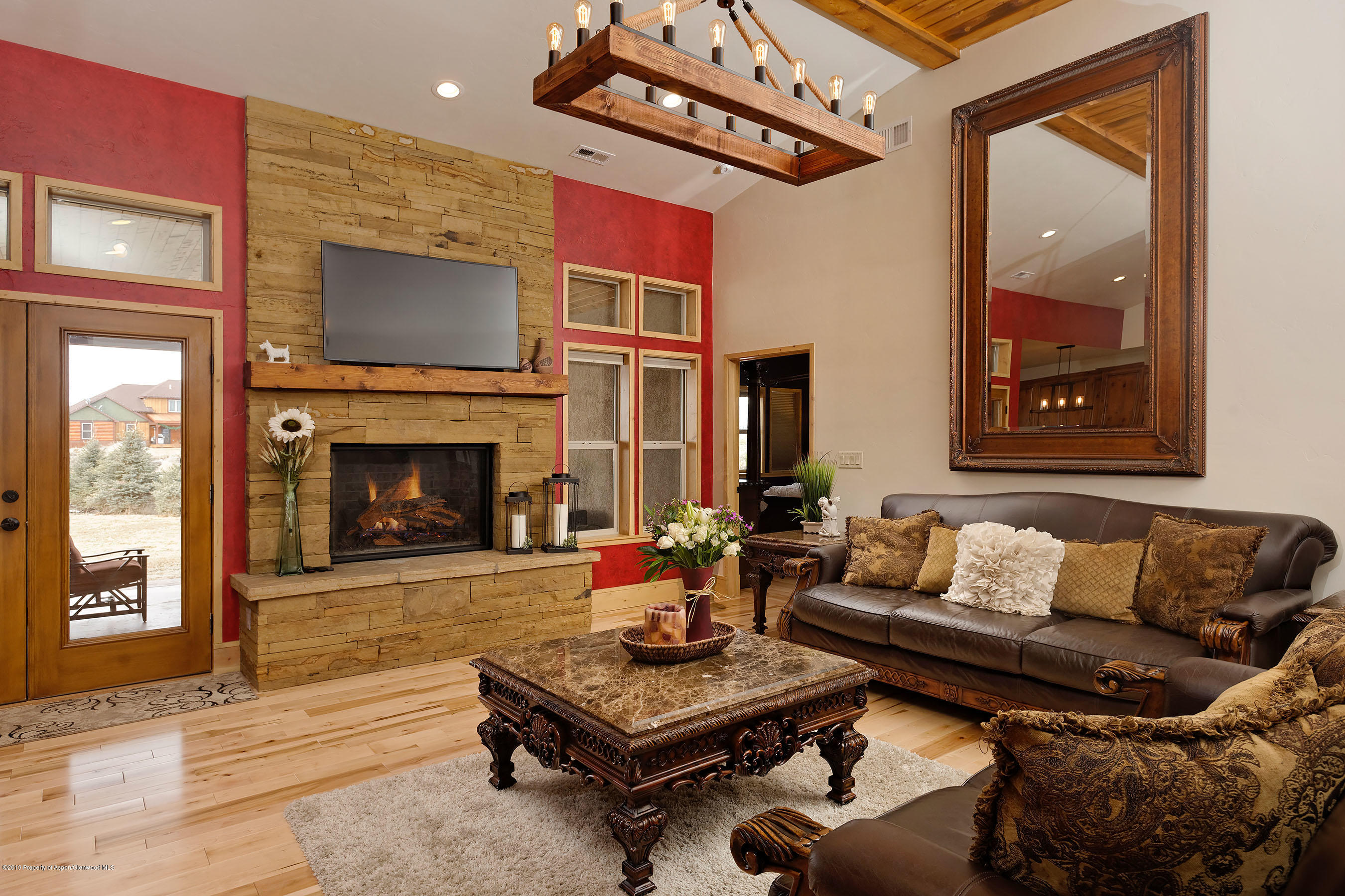 35 South Meadow Circle Rifle, CO 81650 - Photo 4 of 23 Living room