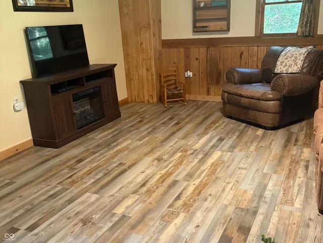 $249,900 | 1371 Clark Road, Spencer, IN 47460