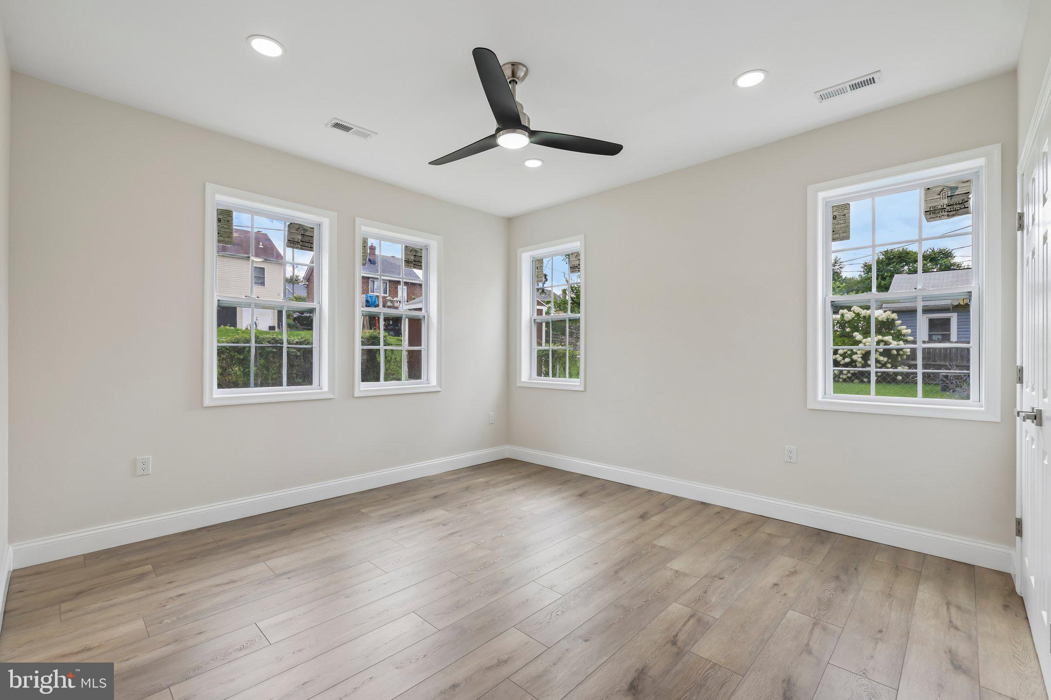 3215 Rosalie Road Baltimore, MD 21227 - Photo 20 of 41 Gallery Image 20
