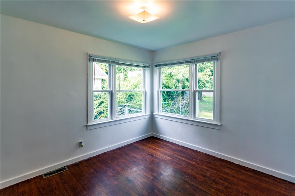 271 Wehmeier Street Columbus, IN 47201 - Photo 6 of 15