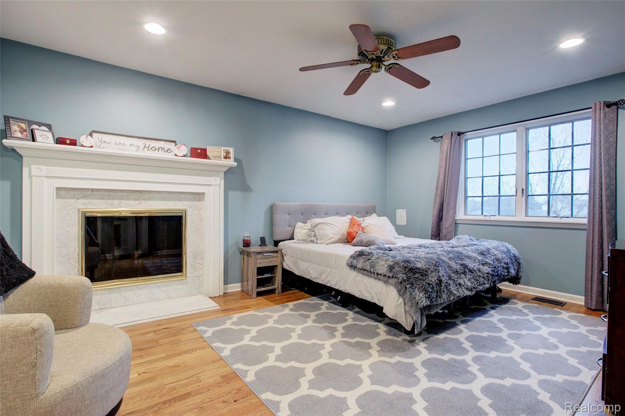7345 Kingsbridge Road Canton, MI 48187 - Photo 59 of 98 4H8A2393_4_5.jpg