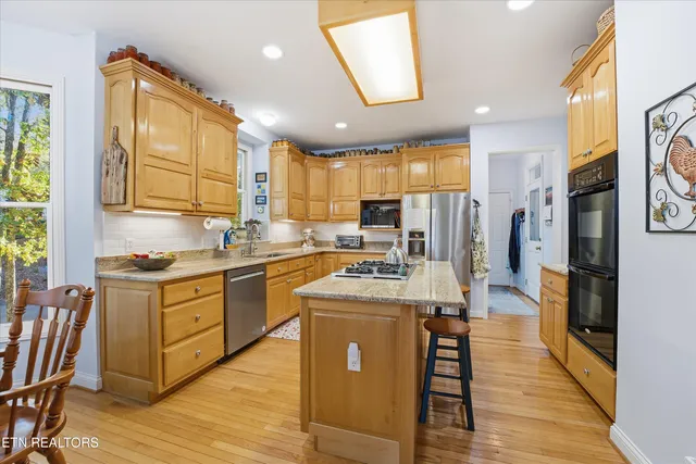 $699,000 | 415 Forest Trail, Kingston, TN 37763