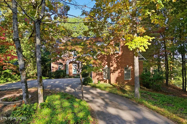 $699,000 | 415 Forest Trail, Kingston, TN 37763