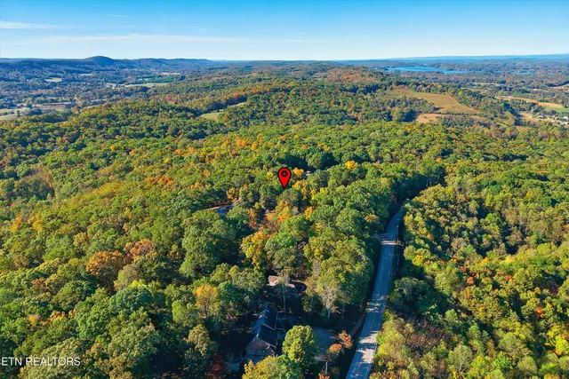 $699,000 | 415 Forest Trail, Kingston, TN 37763