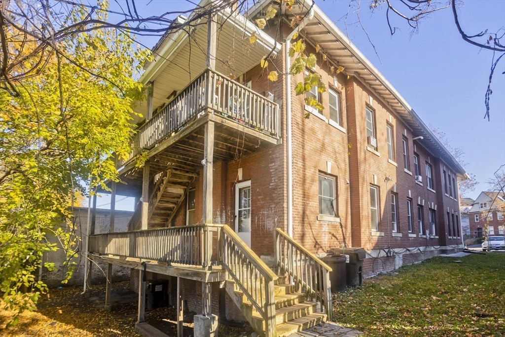 116 Fort Pleasant Avenue, Unit 1R Springfield, MA 01108 - Photo 13 of 13