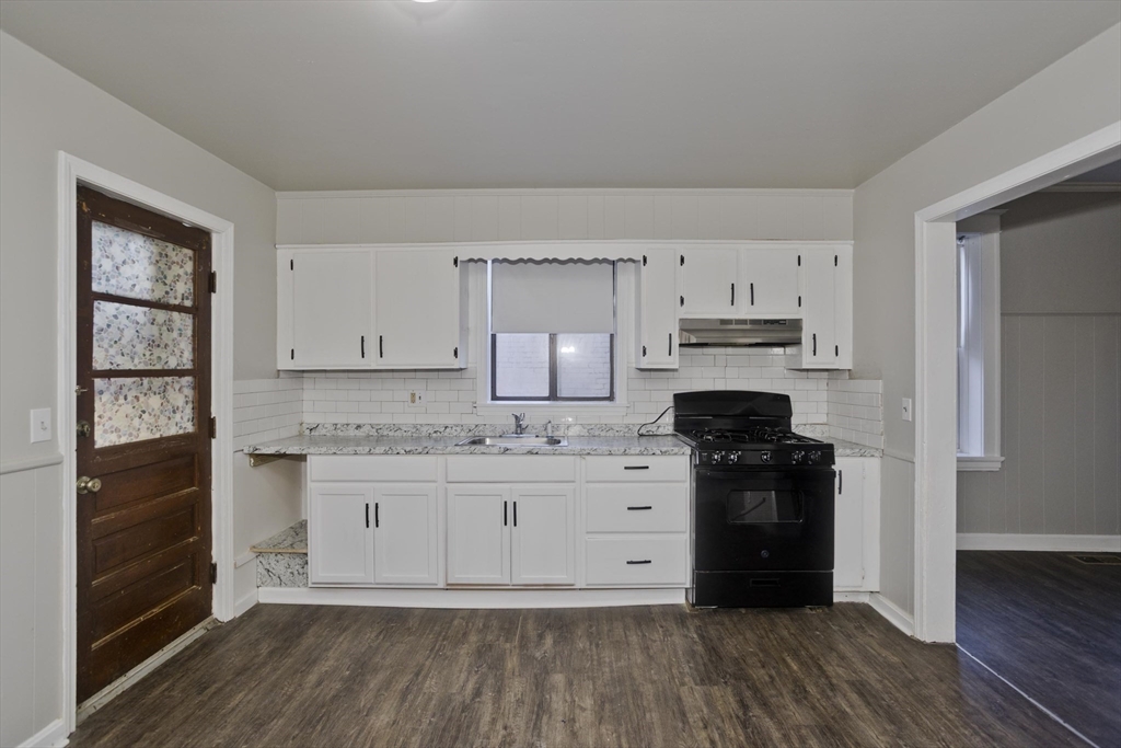 116 Fort Pleasant Avenue, Unit 1R Springfield, MA 01108 - Photo 2 of 13