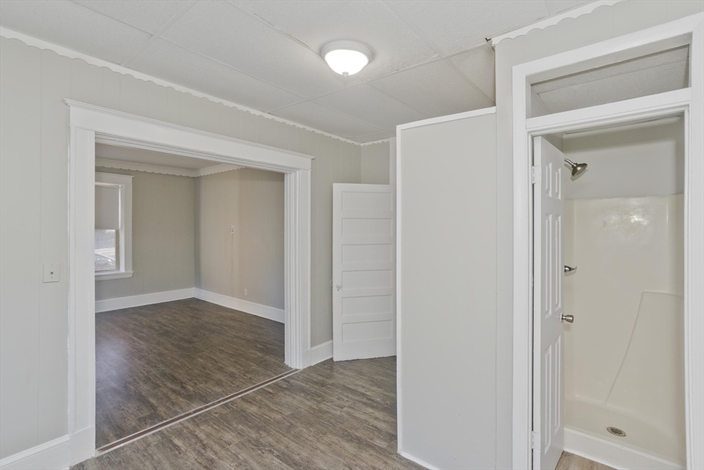 116 Fort Pleasant Avenue, Unit 1R Springfield, MA 01108 - Photo 3 of 13