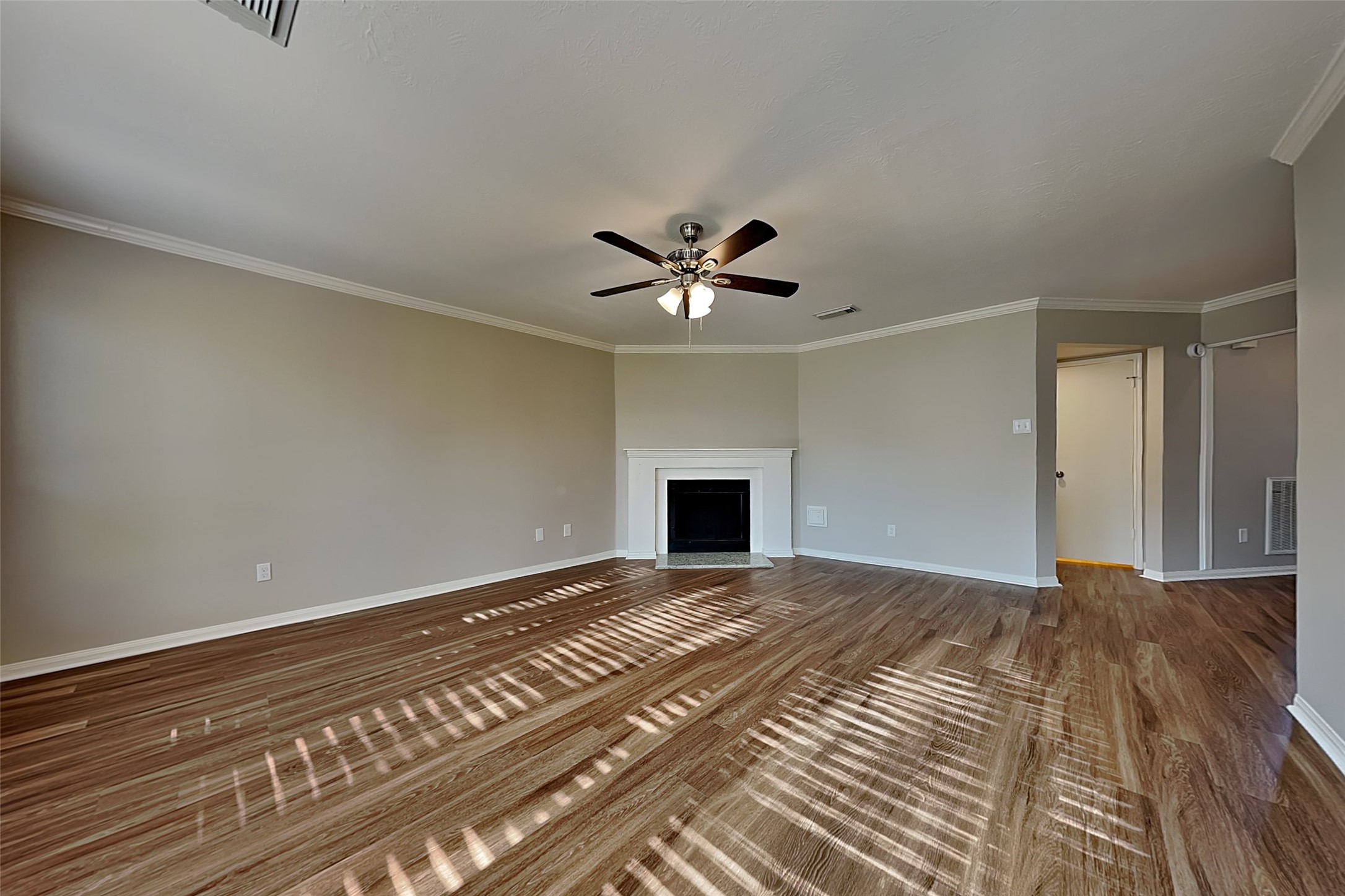 30826 Trinket Drive Spring, TX 77386 - Photo 2 of 24