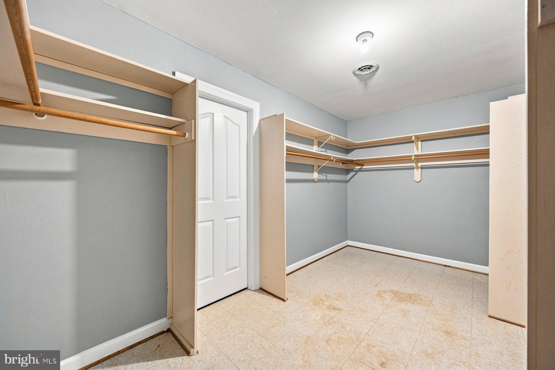 187 Bell Road Westminster, MD 21158 - Photo 32 of 48 Gallery Image 32