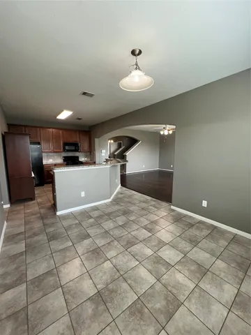 $2,100 | 23623 Plantation Pines Lane, Tomball, TX 77375