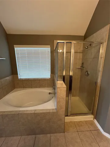 $2,100 | 23623 Plantation Pines Lane, Tomball, TX 77375