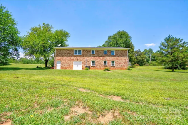 $317,500 | 231 London Road, Lawndale, NC 28090