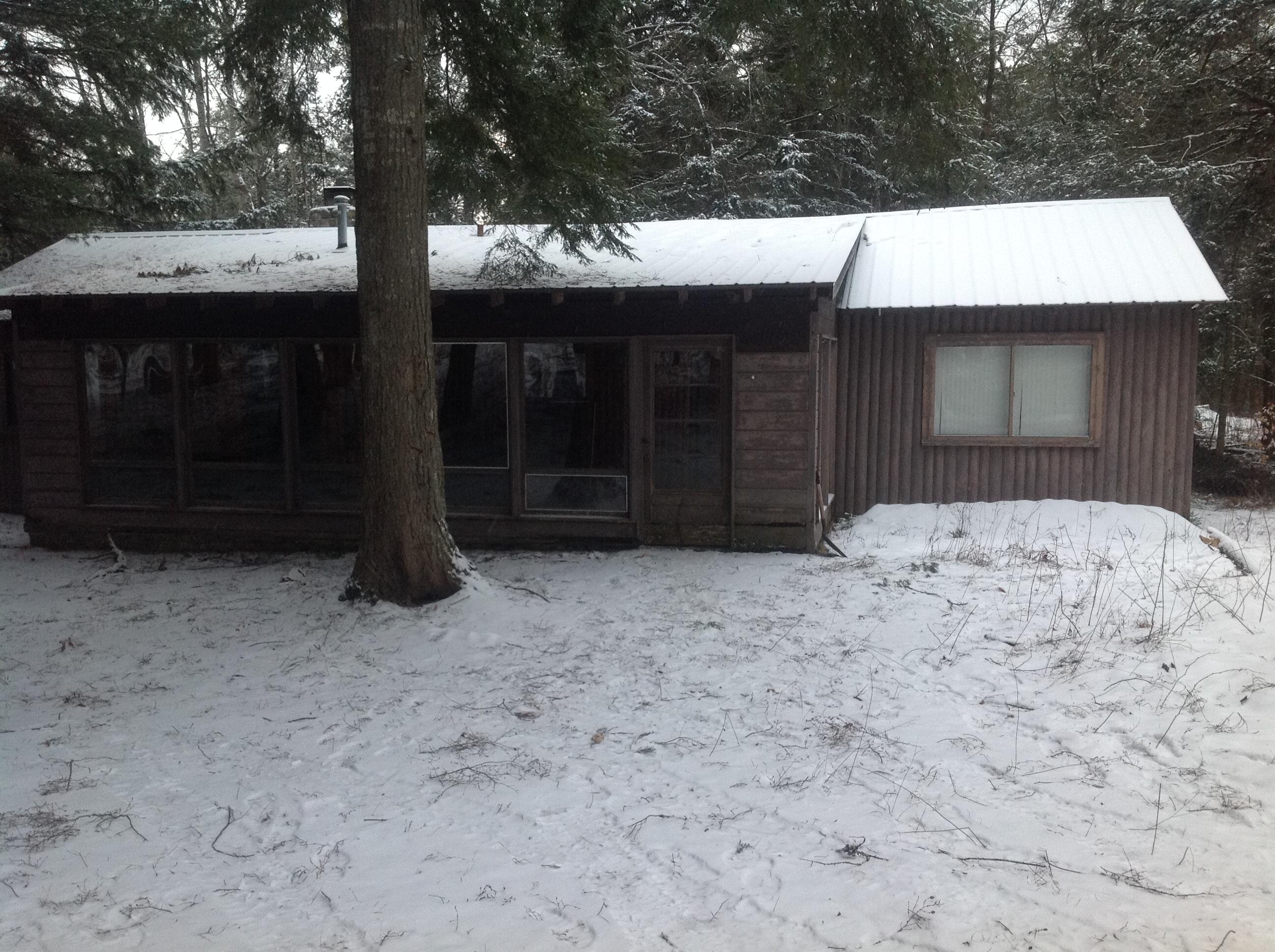 5824 Saint Ignace Road Hessel, MI 49745 - Photo 5 of 17 Gallery Image 5