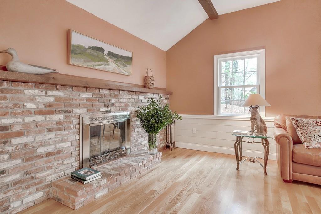 345 Border Road Concord, MA 01742 - Photo 12 of 28