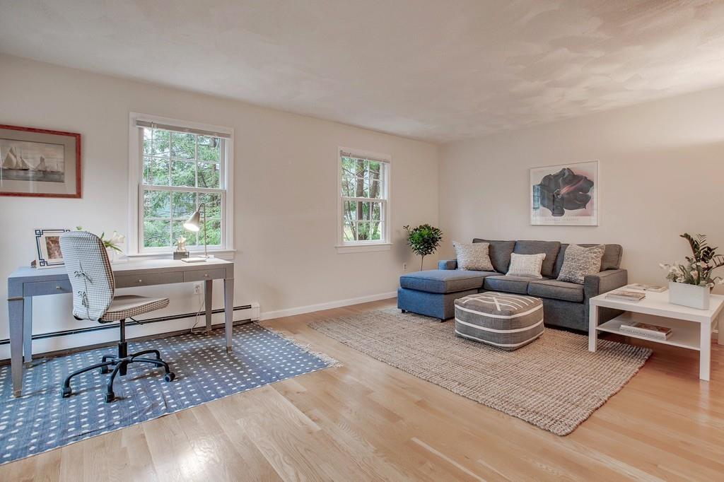 345 Border Road Concord, MA 01742 - Photo 8 of 28