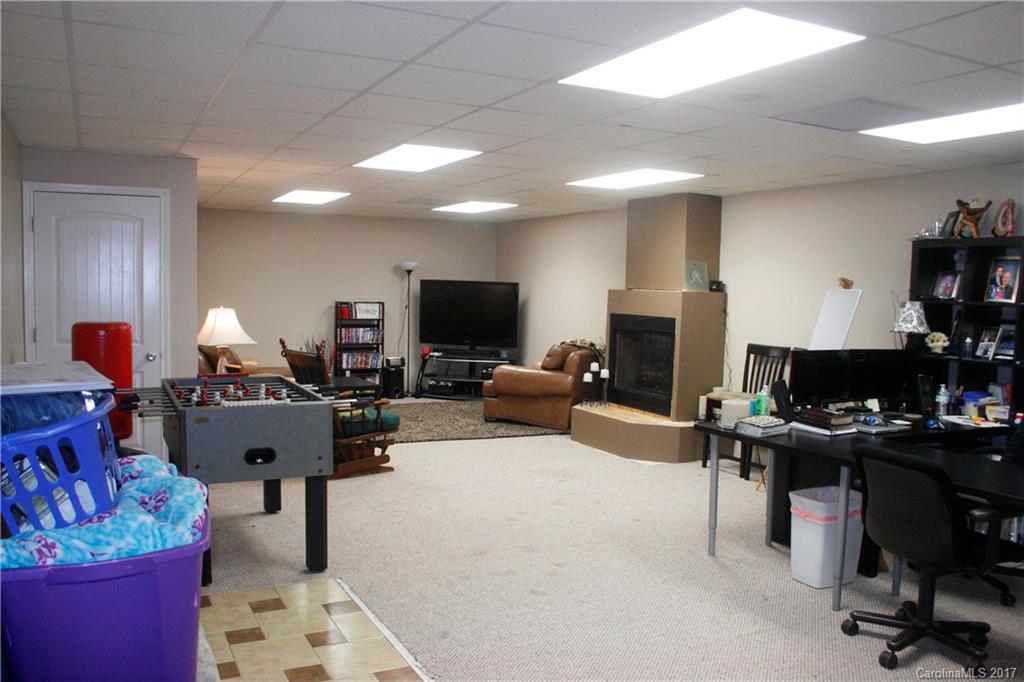 5956 Pittstown Road Hickory, NC 28602 - Photo 13 of 16 Gallery Image 13