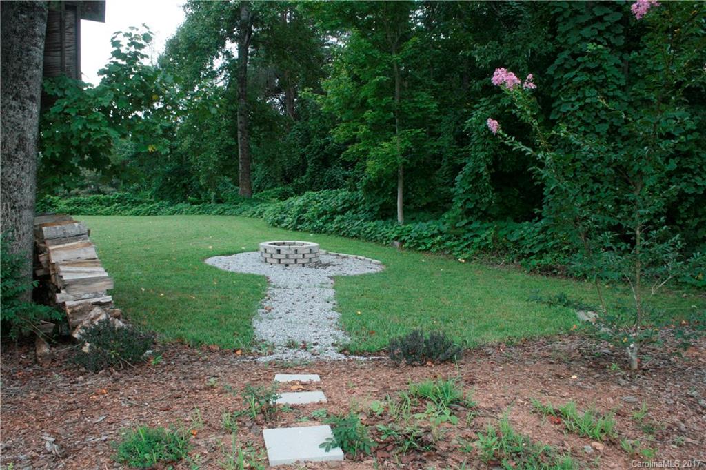 5956 Pittstown Road Hickory, NC 28602 - Photo 6 of 16 Gallery Image 6