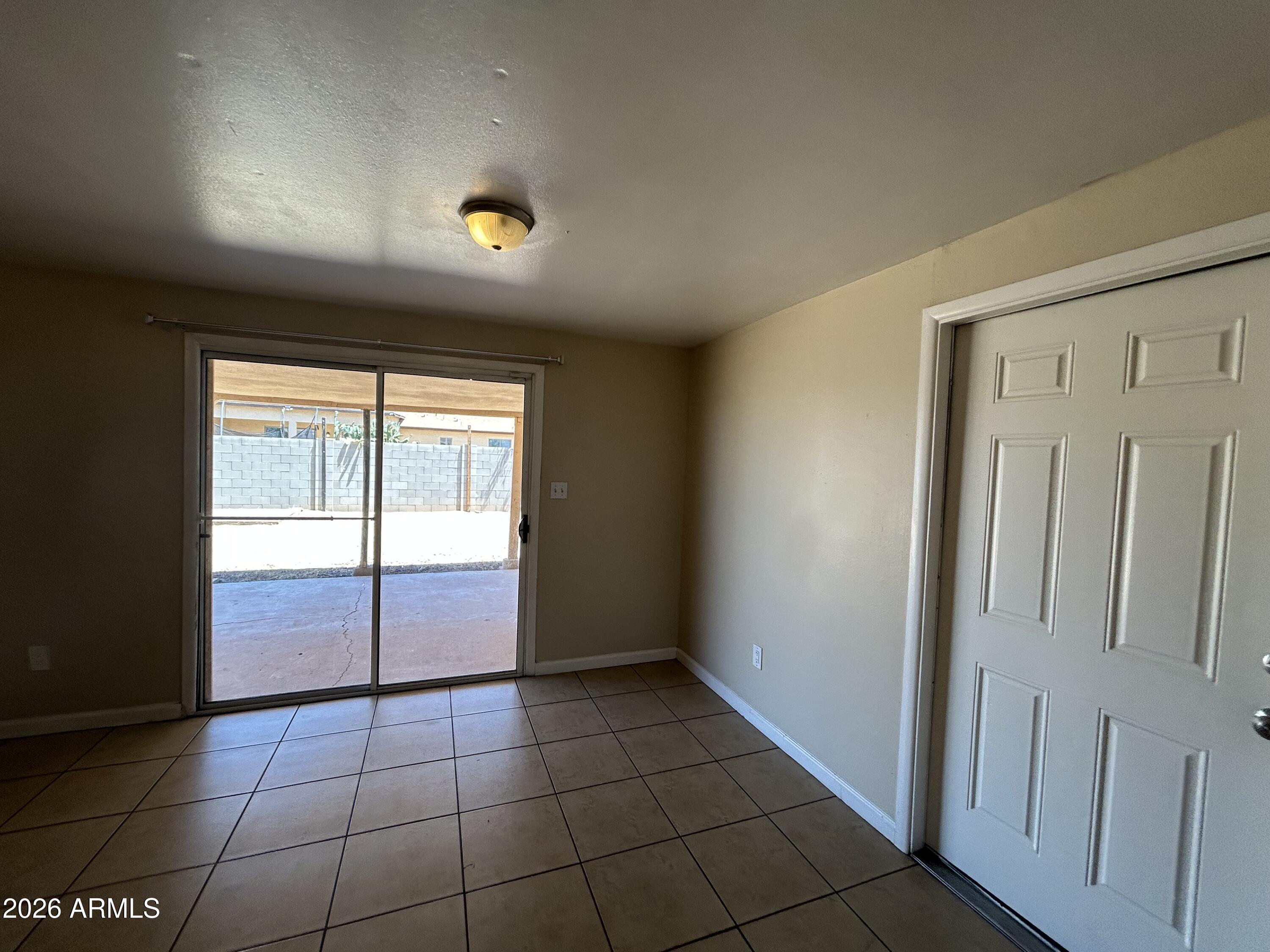 5540 West Berkeley Road Phoenix, AZ 85035 - Photo 8 of 28