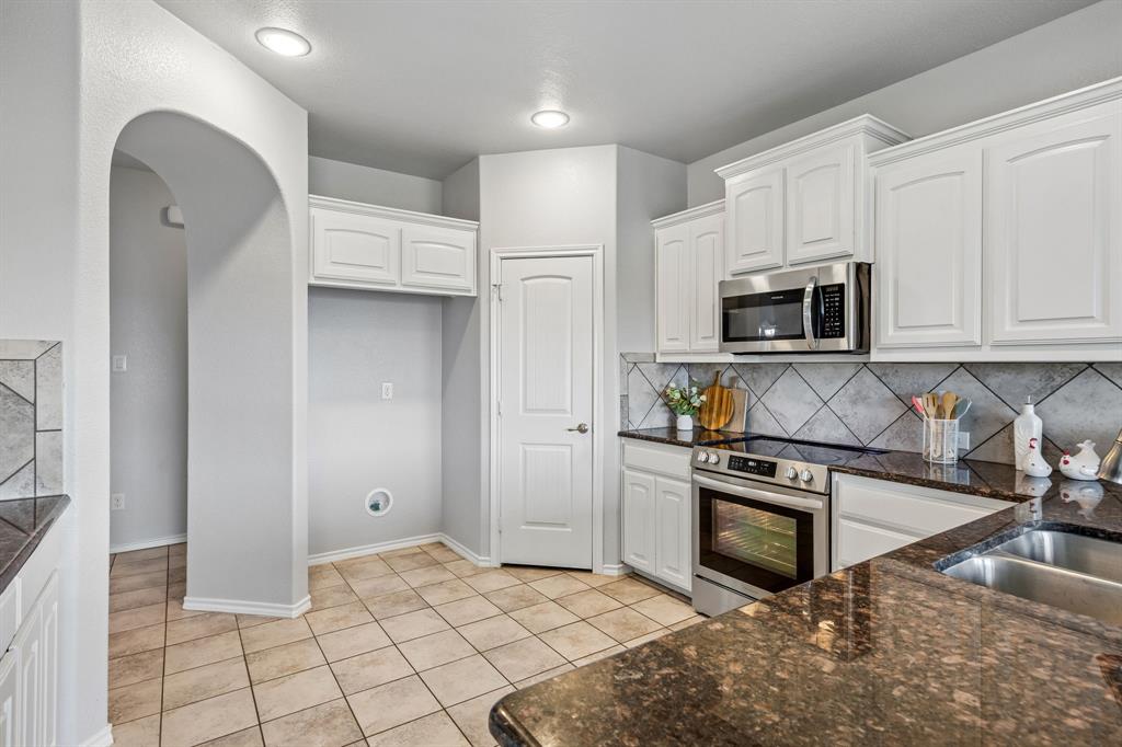 3964 Tule Ranch Road Fort Worth, TX 76262 - Photo 6 of 31