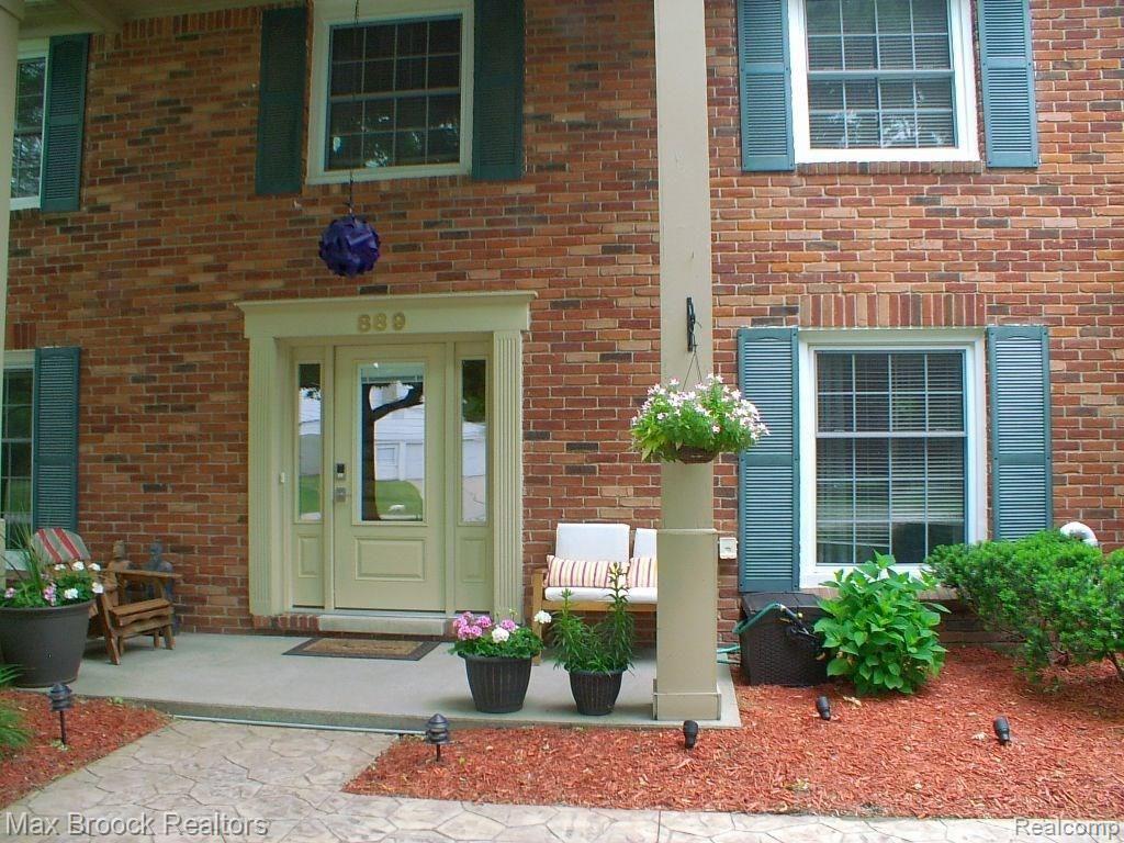 889 Spartan Drive Rochester Hills, MI 48309 - Photo 11 of 38