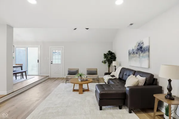 $270,000 | 1111 Main Street, Elwood, IN 46036