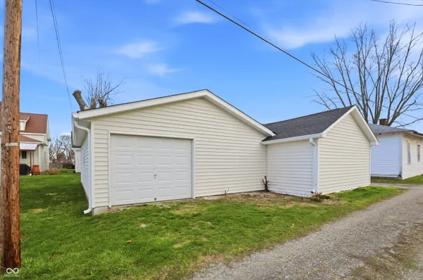 $270,000 | 1111 Main Street, Elwood, IN 46036