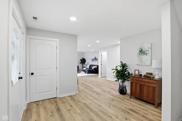 $270,000 | 1111 Main Street, Elwood, IN 46036