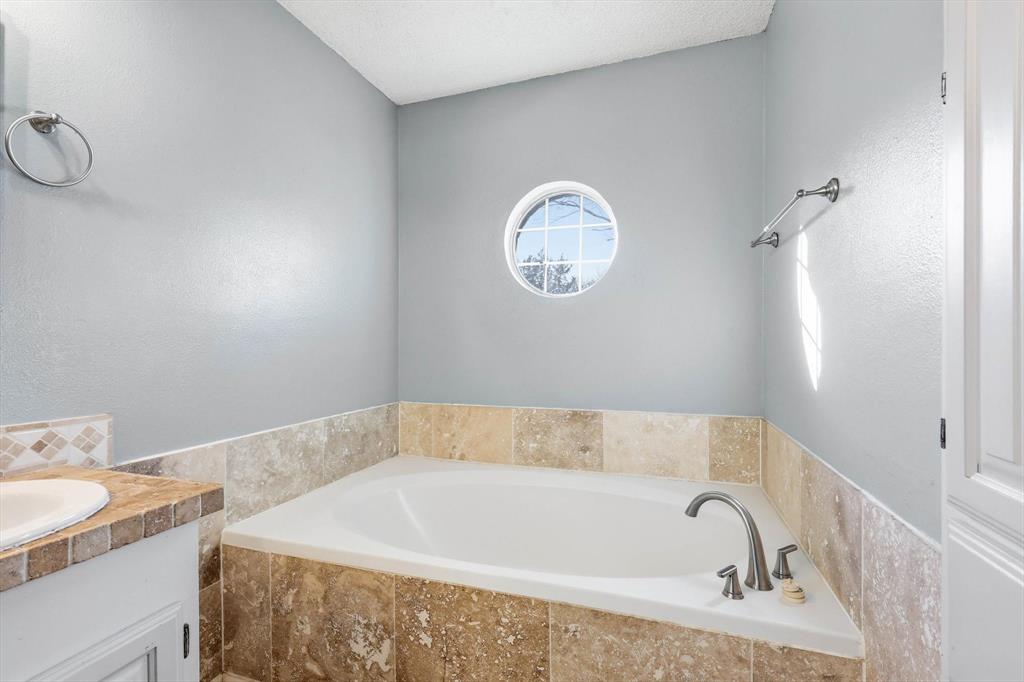 4874 Luella Road Sherman, TX 75090 - Photo 22 of 39