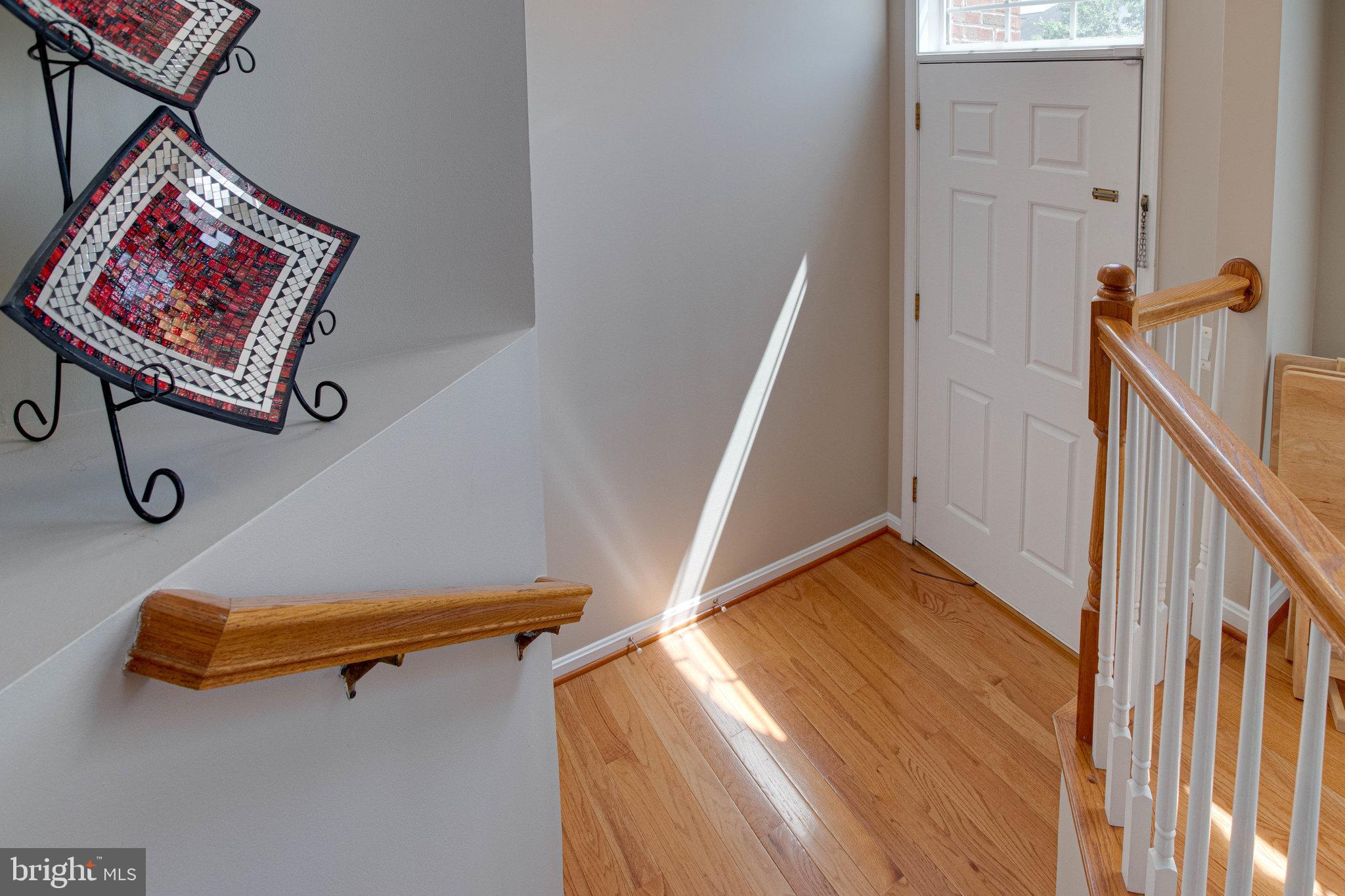 9105 Furey Road Lorton, VA 22079 - Photo 5 of 54 Gallery Image 5