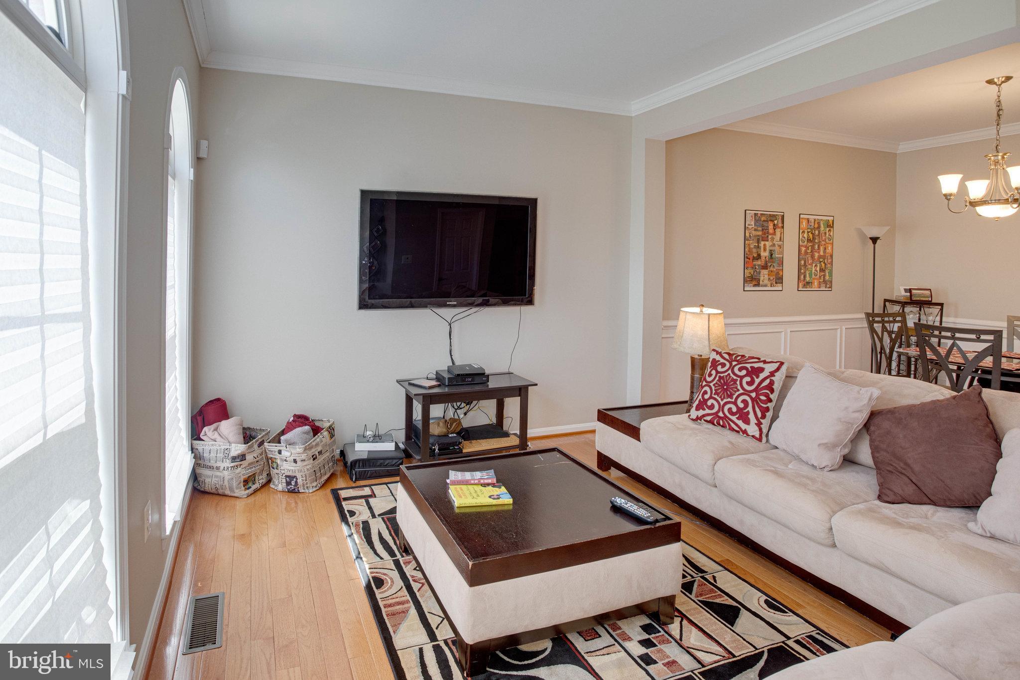 9105 Furey Road Lorton, VA 22079 - Photo 9 of 54 Gallery Image 9