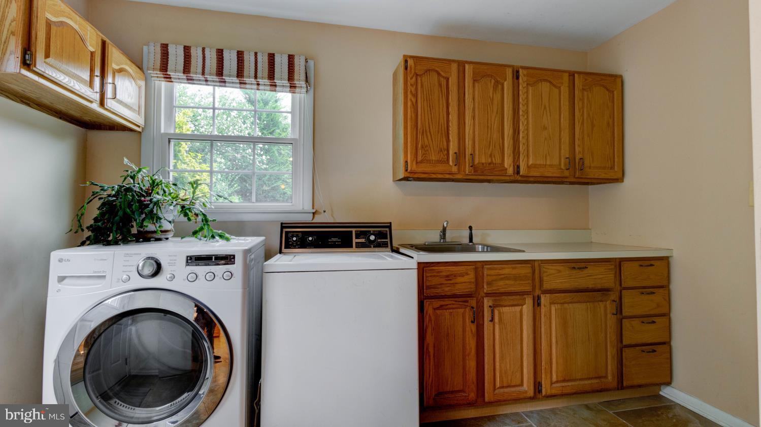 9324 Dunloggin Road Ellicott City, MD 21042 - Photo 22 of 49