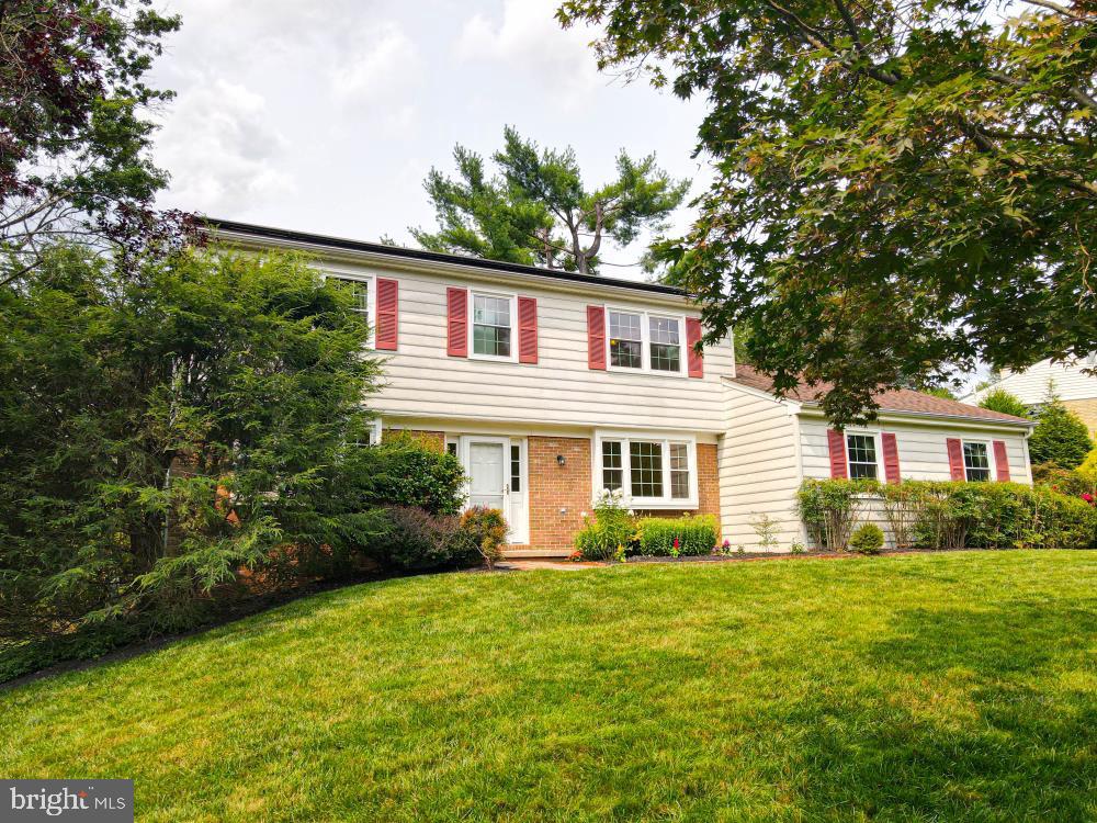 9324 Dunloggin Road Ellicott City, MD 21042 - Photo 4 of 49