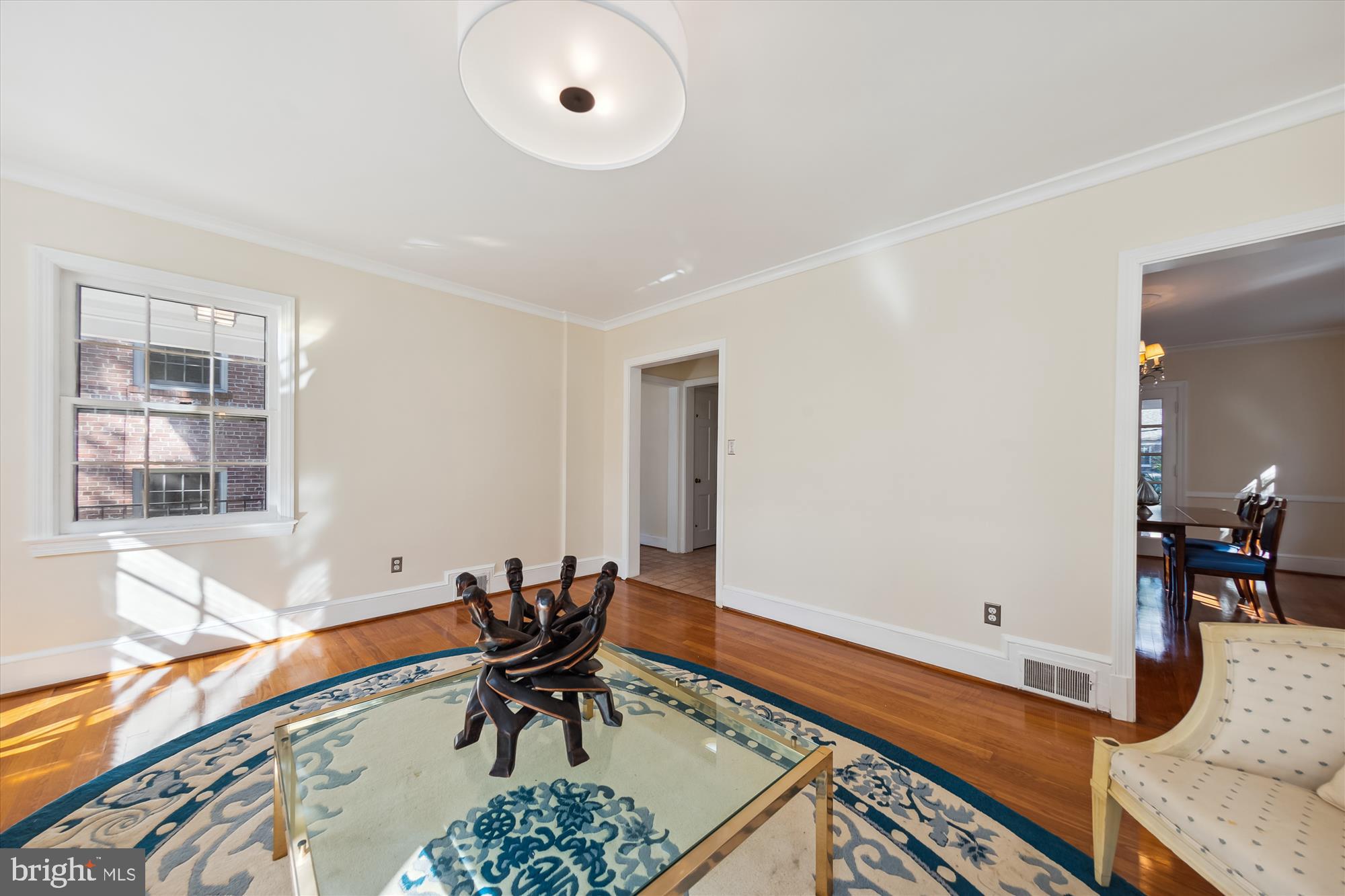 1655 Primrose Road Northwest Washington, DC 20012 - Photo 14 of 70 Living Room