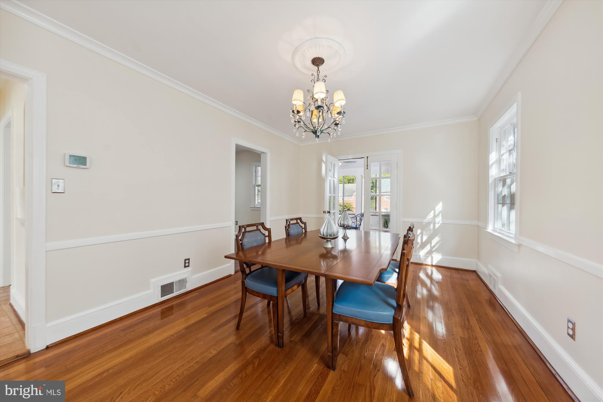 1655 Primrose Road Northwest Washington, DC 20012 - Photo 17 of 70 Dining Room