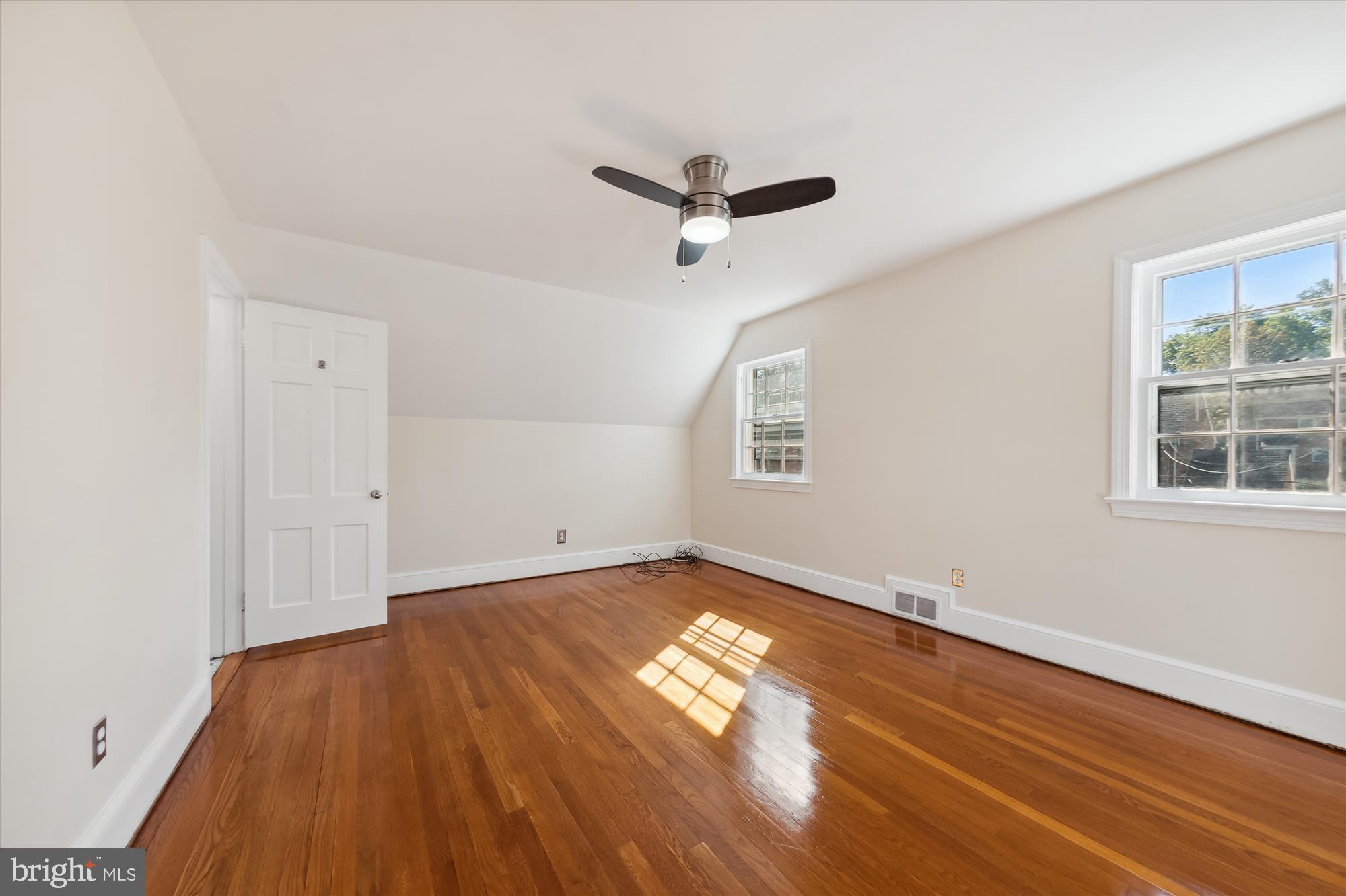 1655 Primrose Road Northwest Washington, DC 20012 - Photo 30 of 70 Bedroom
