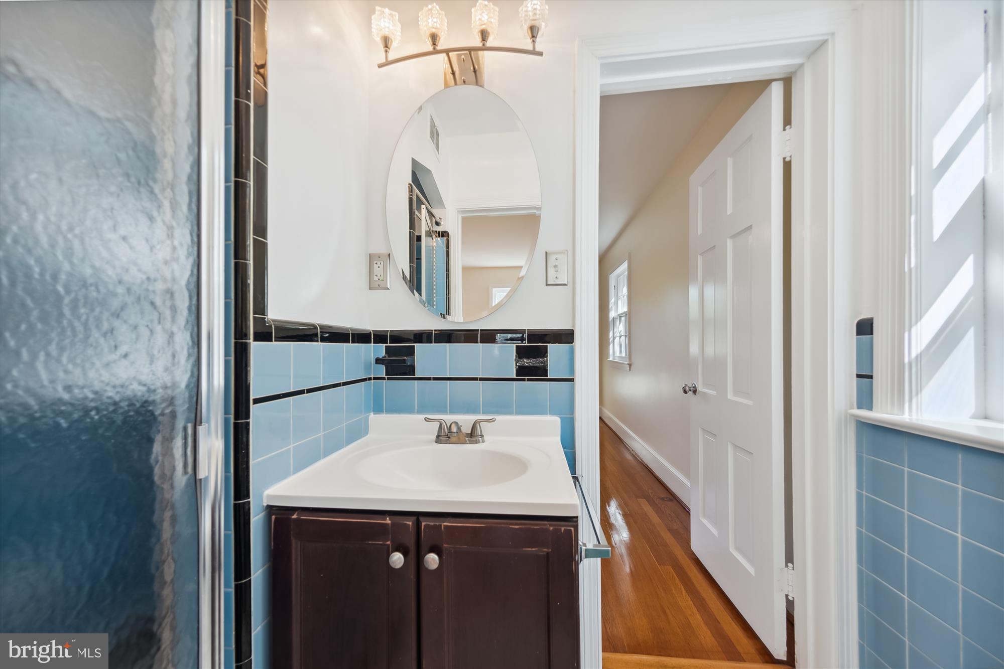 1655 Primrose Road Northwest Washington, DC 20012 - Photo 33 of 70 Bath