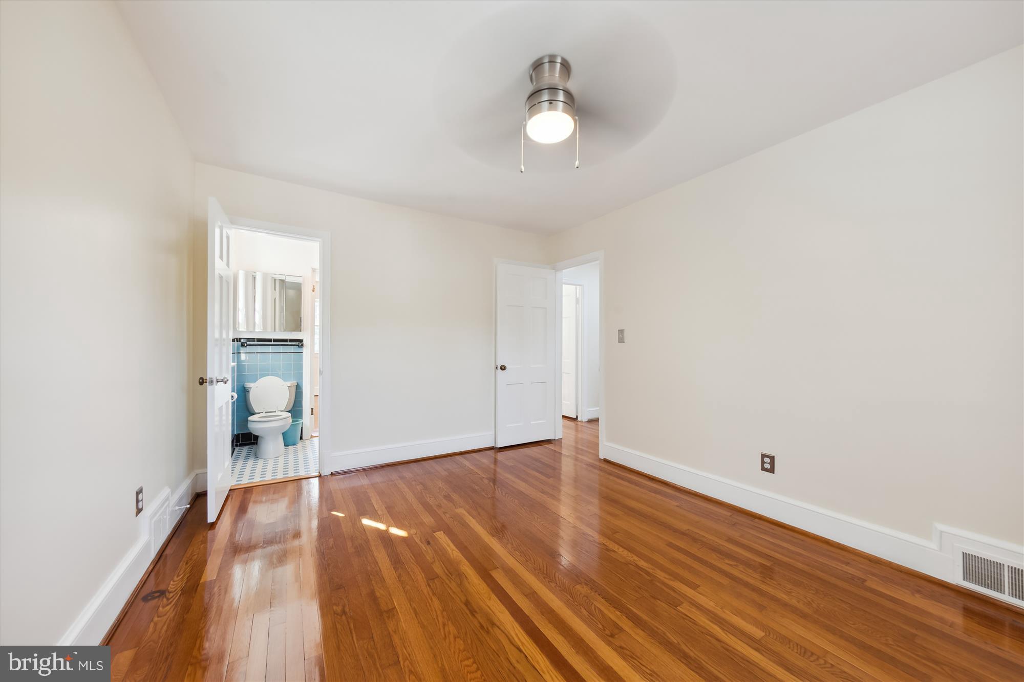 1655 Primrose Road Northwest Washington, DC 20012 - Photo 37 of 70 Bedroom