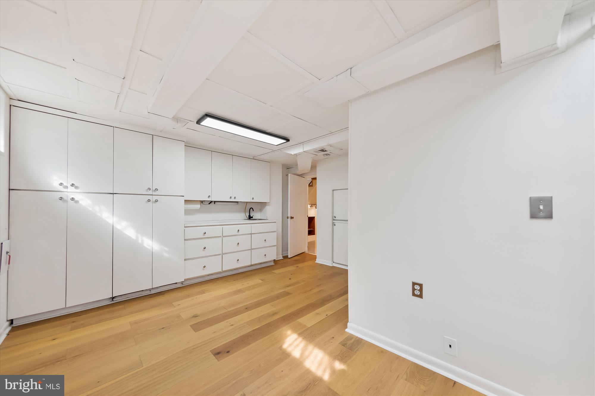 1655 Primrose Road Northwest Washington, DC 20012 - Photo 57 of 70 Den