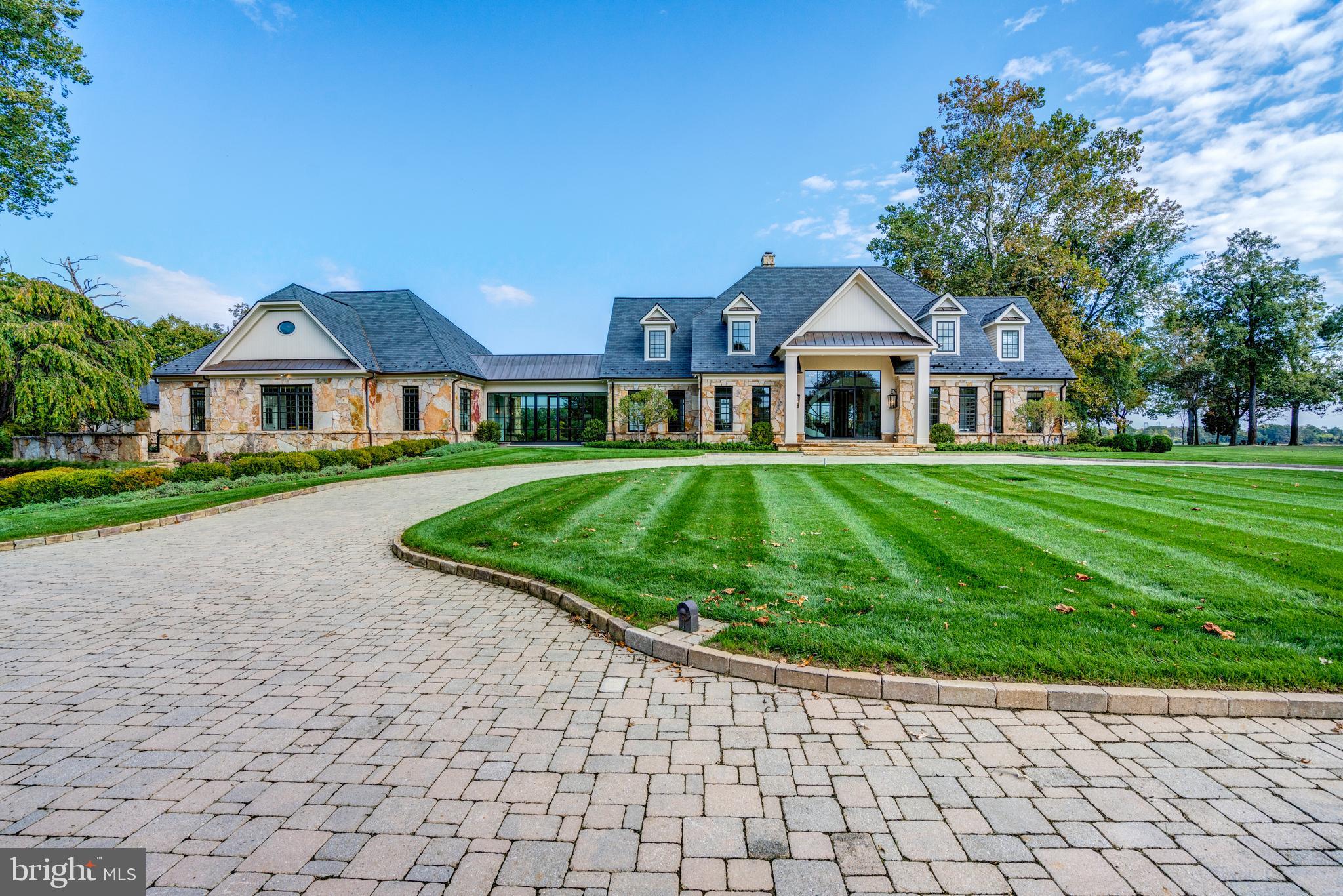 1441 Sharps Point Road Annapolis, MD 21409 - Photo 6 of 50