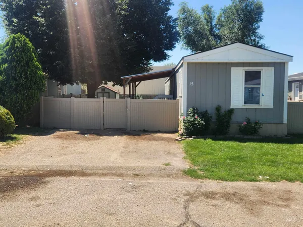 $79,900 | 616 North Kings Road, Nampa, ID 83687
