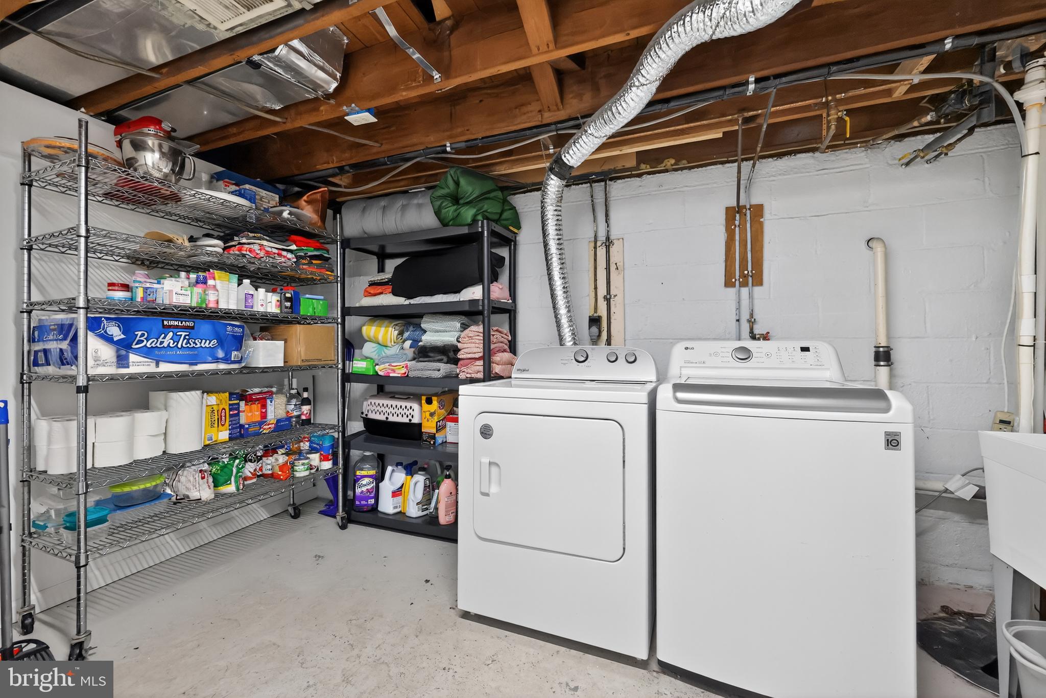 709 Manor Terrace Moorestown, NJ 08057 - Photo 26 of 37 a utility room with dryer and washer