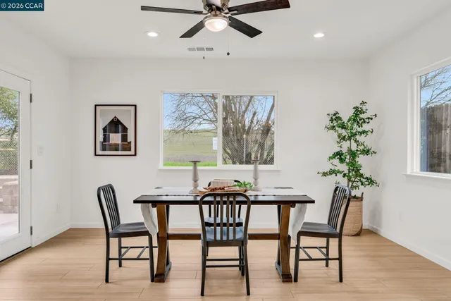 $850,000 | 1866 Elkwood Drive, Concord, CA 94519