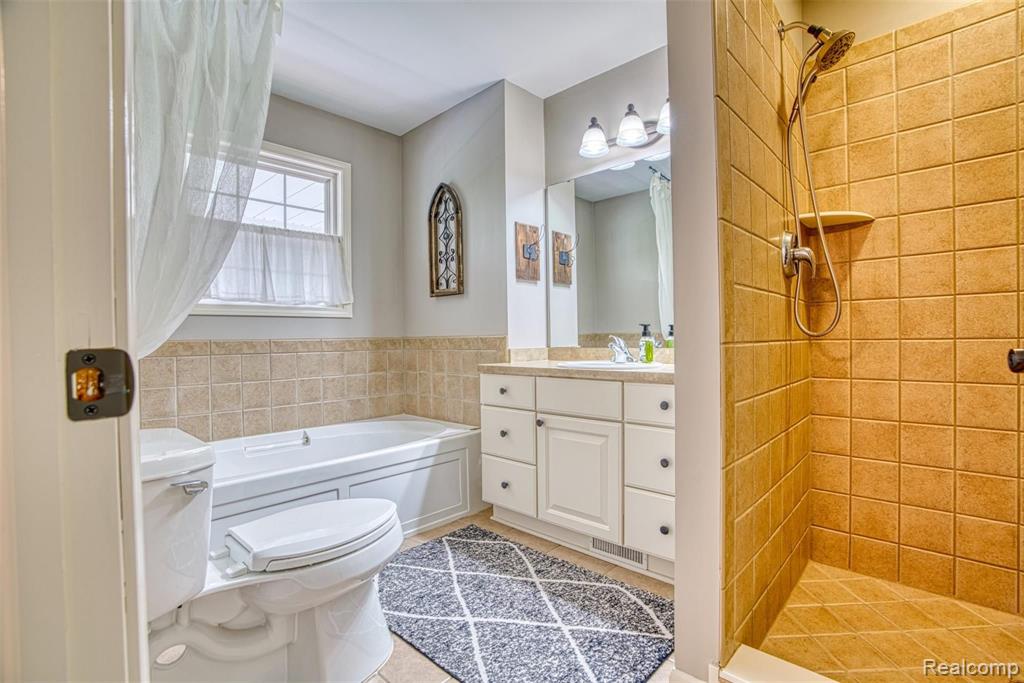 7016 West Lange Road Fowlerville, MI 48836 - Photo 22 of 61 Gallery Image 22