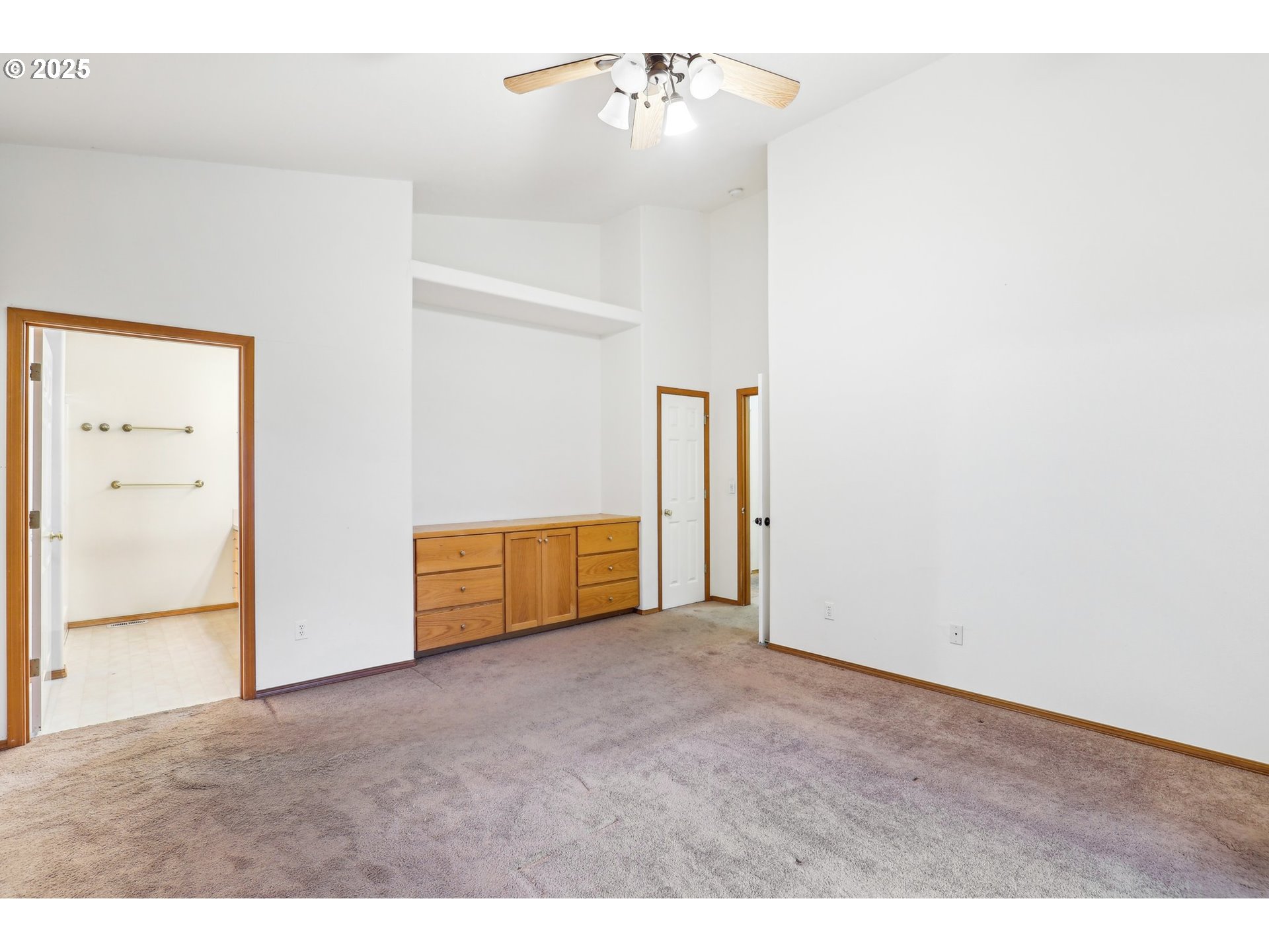 18222 Davis Street Sandy, OR 97055 - Photo 28 of 42 a view of an empty room